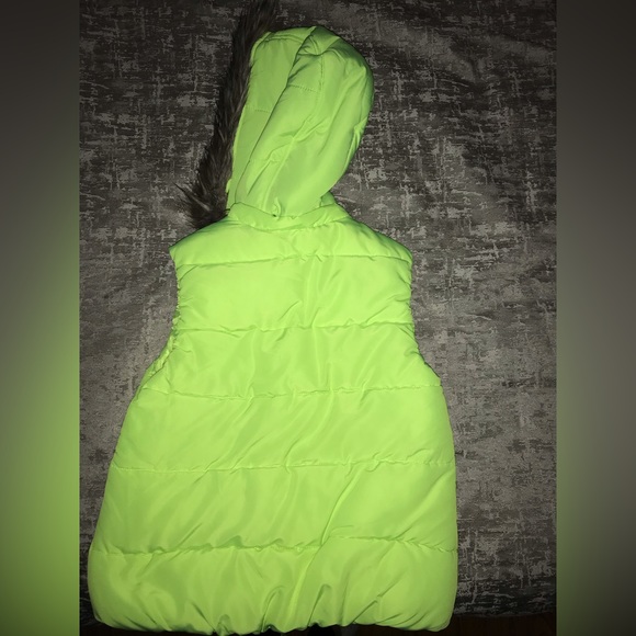 Neon Yellow Vest - Picture 2 of 3